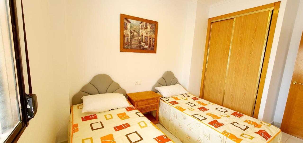 Sea View Holiday Apartment Lamata ลามาตา ภายนอก รูปภาพ
